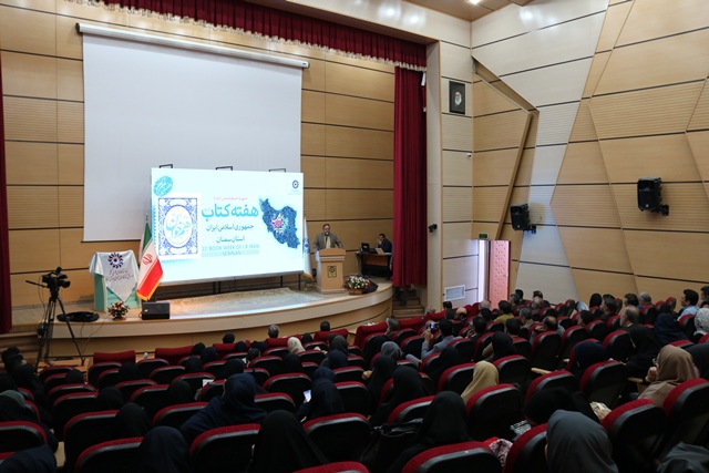 کتابخانه‌ها آخرین سنگرهای تسکین‌دهنده آلام زندگی بشری