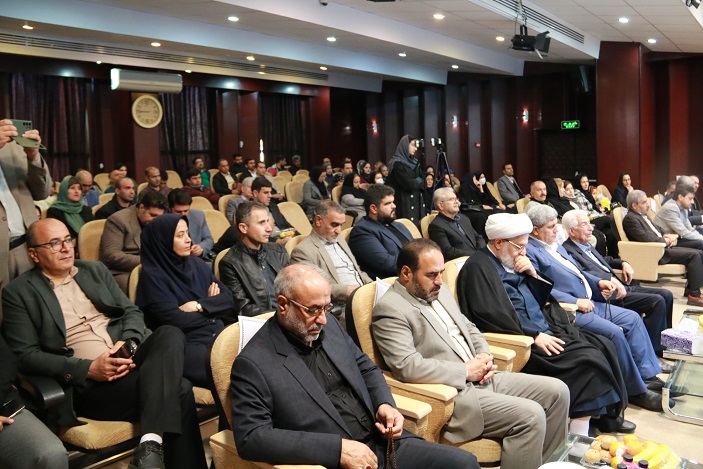 فعالان و مروجان کتابخوانی استان کردستان تجلیل شدند.