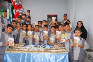 آیین افتتاحیه سومین دوره زنگ کتابخوانی یار مهربان در یزد برگزار شد