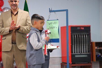 آیین افتتاحیه سومین دوره زنگ کتابخوانی یار مهربان در یزد برگزار شد