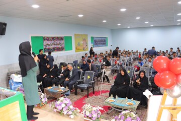 آیین افتتاحیه سومین دوره زنگ کتابخوانی یار مهربان در یزد برگزار شد