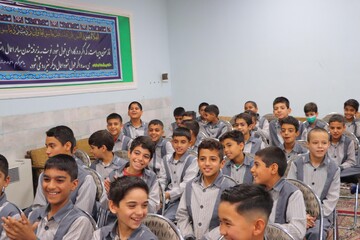 آیین افتتاحیه سومین دوره زنگ کتابخوانی یار مهربان در یزد برگزار شد