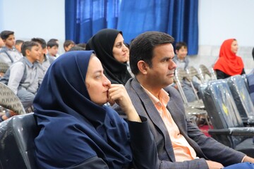 آیین افتتاحیه سومین دوره زنگ کتابخوانی یار مهربان در یزد برگزار شد