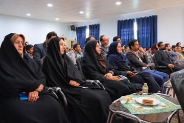 آیین افتتاحیه سومین دوره زنگ کتابخوانی یار مهربان در یزد برگزار شد