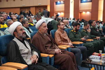 بیست و یکمین پاسداشت ادبیات جهاد و مقاومت در استان مرکزی