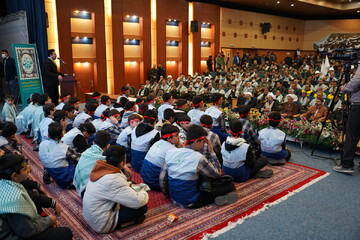 بیست و یکمین پاسداشت ادبیات جهاد و مقاومت در استان مرکزی