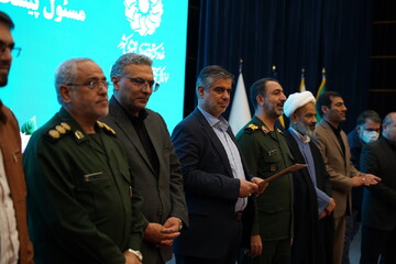 آیین بزرگداشت روز کتاب، کتابخوانی و کتابدار استان مرکزی