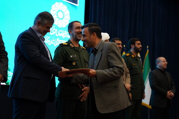 آیین بزرگداشت روز کتاب، کتابخوانی و کتابدار استان مرکزی