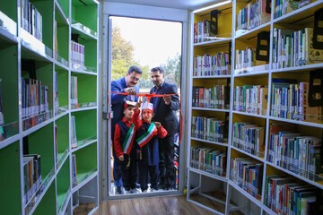 بازطراحی و بازگشایی کتابخانه سیار شهرستان چناران، با هدف بهبود خدمات فرهنگی و ارتقای دسترسی به منابع علمی