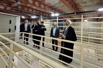 بازدید حجت‌الاسلام والمسلمین کریمی‌تبار، نماینده ولی‌فقیه در استان از کتابخانه مرکزی؛