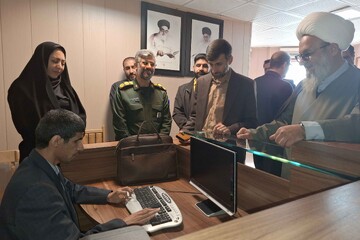 بازدید مسئول دفتر نمایندگی ولی فقیه در سپاه امیرالمومنین(ع) استان ایلام از کتابخانه مرکزی