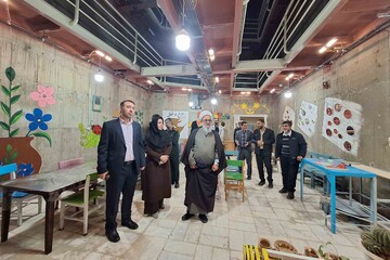 بازدید مسئول دفتر نمایندگی ولی فقیه در سپاه امیرالمومنین(ع) استان ایلام از کتابخانه مرکزی