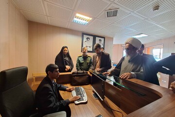 بازدید مسئول دفتر نمایندگی ولی فقیه در سپاه امیرالمومنین(ع) استان ایلام از کتابخانه مرکزی