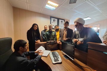 بازدید مسئول دفتر نمایندگی ولی فقیه در سپاه امیرالمومنین(ع) استان ایلام از کتابخانه مرکزی