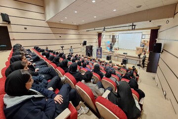 آیین بزرگداشت سی‌وسومین دوره هفته کتاب و کتابخوانی استان ایلام