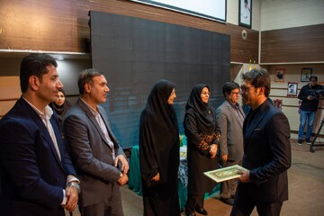 اختتامیه هفته کتاب در بیست‌ویکمین پاسداشت ادبیات جهاد و مقاومت «رویداد ملی قهرمان» در کرمانشاه