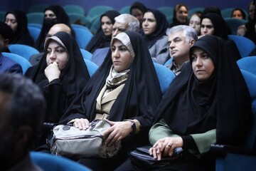 آیین گرامیداشت روزکتاب،کتابخوانی و کتابدار زنجان