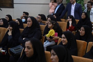 آئین تجلیل از کتابداران و خادمان عرصۀ کتاب و کتابخوانی استان بوشهر