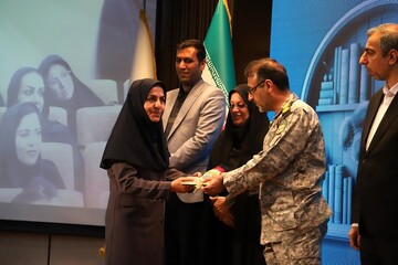آئین تجلیل از کتابداران و خادمان عرصۀ کتاب و کتابخوانی استان بوشهر