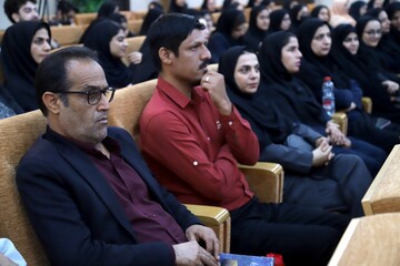 آئین تجلیل از کتابداران و خادمان عرصۀ کتاب و کتابخوانی استان بوشهر