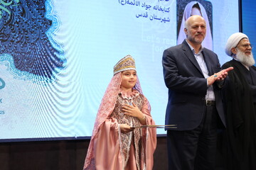 برگزیدگان عرصه کتابخوانی و کتابخانه‌های عمومی استان تهران در سال 1404 معرفی شدند