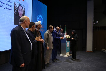 برگزیدگان عرصه کتابخوانی و کتابخانه‌های عمومی استان تهران در سال 1404 معرفی شدند