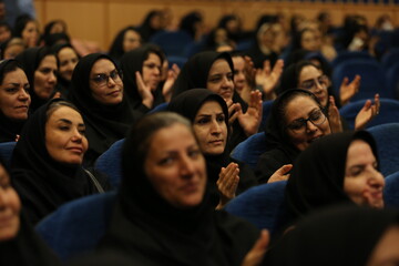 برگزیدگان عرصه کتابخوانی و کتابخانه‌های عمومی استان تهران در سال 1404 معرفی شدند