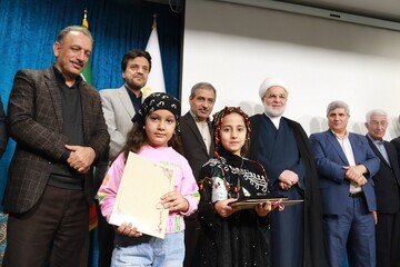 تجلیل از مروجان کتابخوانی کردستان 21