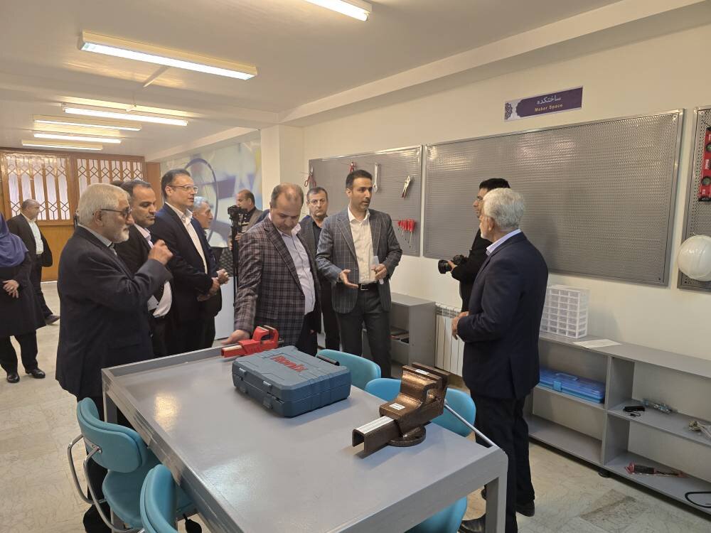 کتابخانه عمومی امامزاده یحیی(ع) بابل افتتاح شد