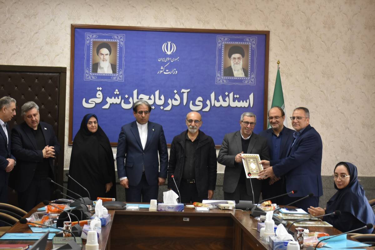 گذر از جهل تا فضیلت دانایی، زیربنای توسعه جوامع و تمدن‌ها است