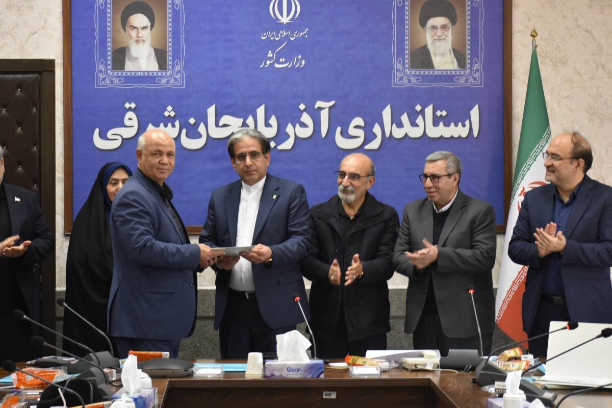 گذر از جهل تا فضیلت دانایی، زیربنای توسعه جوامع و تمدنها است