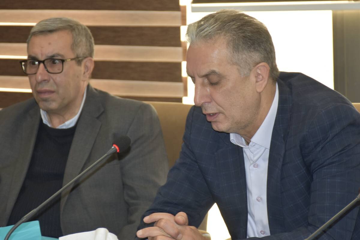 گذر از جهل تا فضیلت دانایی، زیربنای توسعه جوامع و تمدنها است