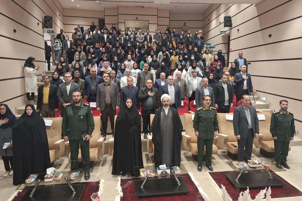 آیین بزرگداشت سی‌ و سومین دوره هفته کتاب در  استان ایلام