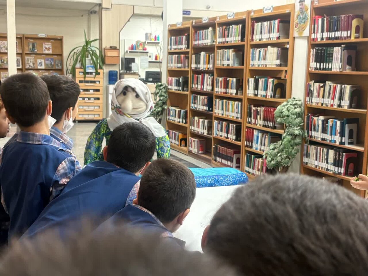 برنامههای متنوع کتابخانههای عمومی استان مرکزی در هفته کتاب