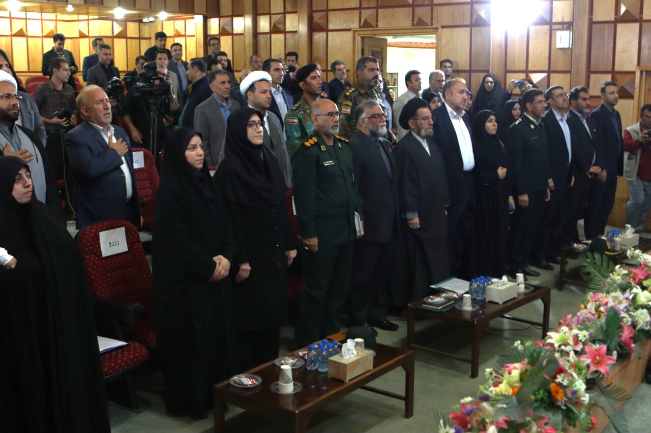 رویداد ملی «قهرمان؛ پاسداشت ادبیات جهاد و مقاومت» در لرستان و همزمان در شصت نقطه کشور برگزار شد