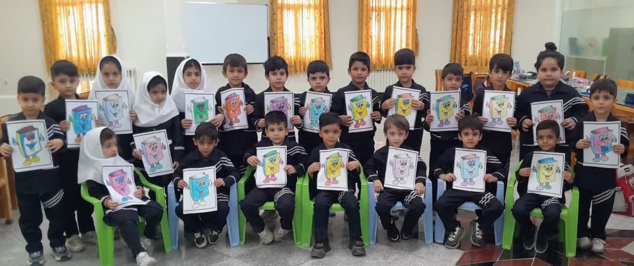 کتابخانه‌های عمومی استان مرکزی؛ پایگاه دانایی و خلاقیت در هفته کتاب