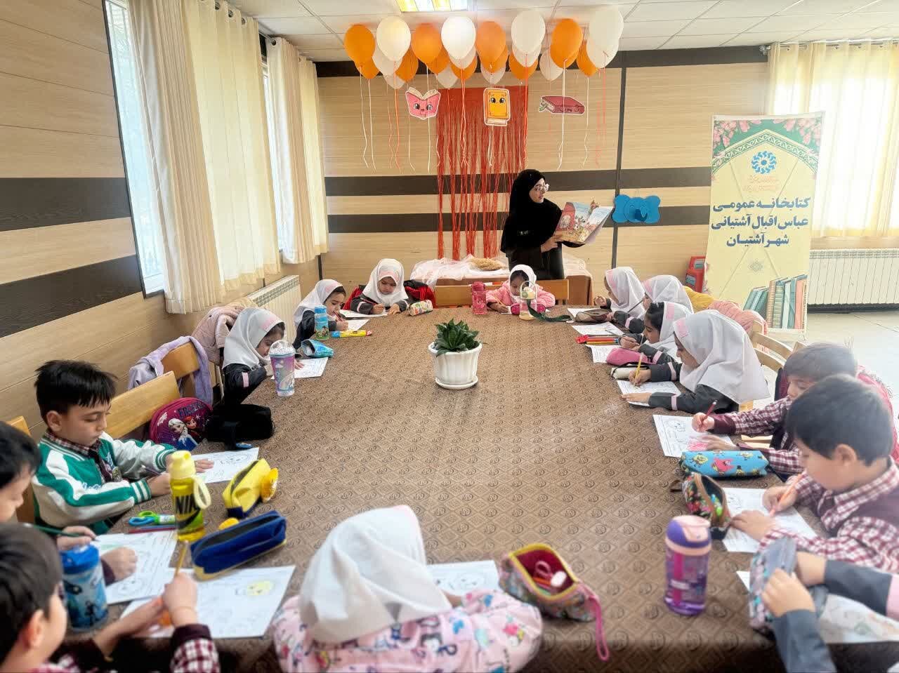 کتابخانه‌های عمومی استان مرکزی؛ پایگاه دانایی و خلاقیت در هفته کتاب