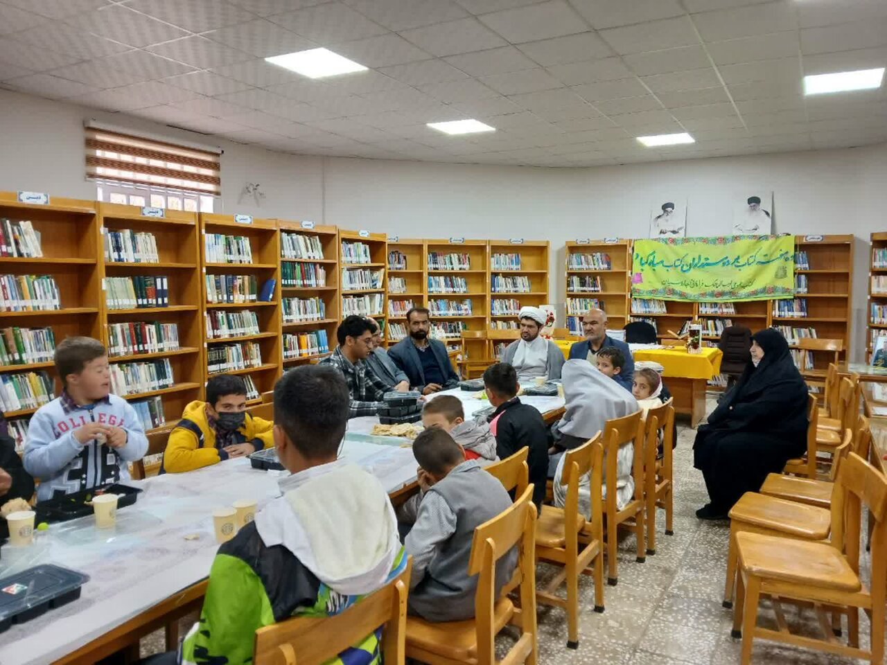 کتابخانه‌های عمومی استان مرکزی؛ پایگاه دانایی و خلاقیت در هفته کتاب