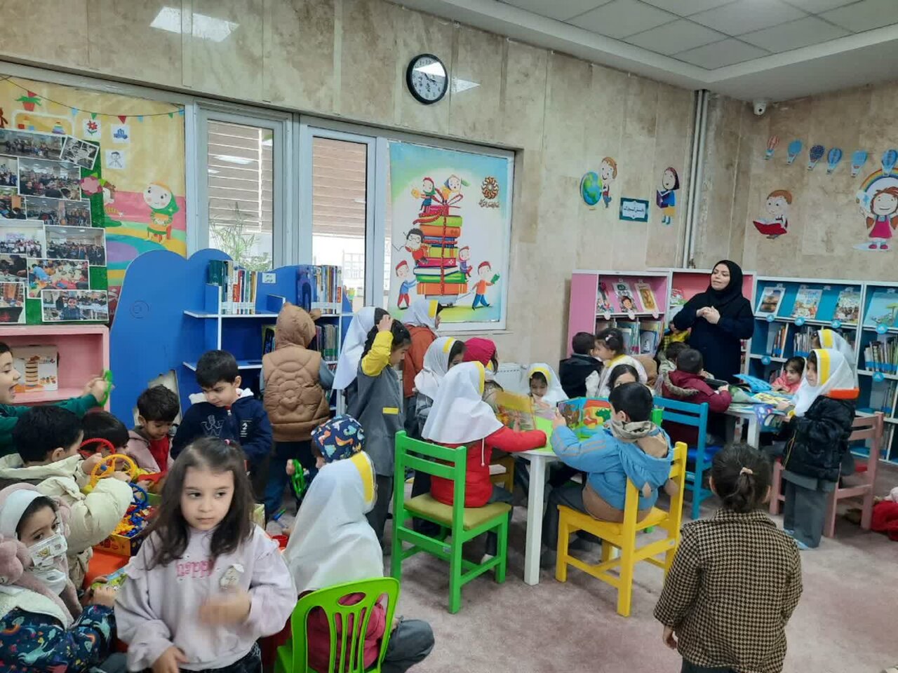 کتابخانه‌های عمومی استان مرکزی؛ پایگاه دانایی و خلاقیت در هفته کتاب