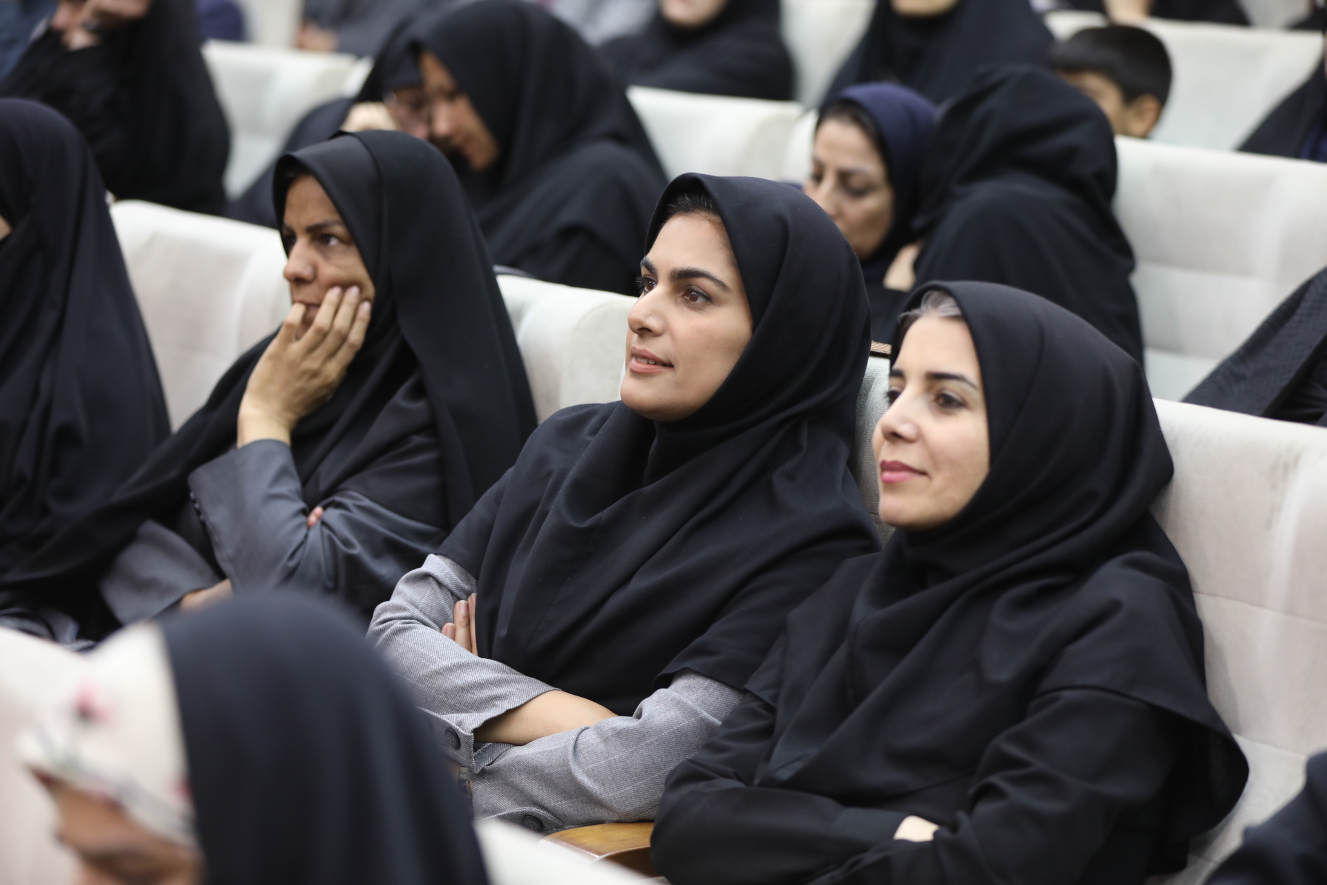 سرپرست اداره کل کتابخانههای عمومی خراسان رضوی: کتابداران، سرمایه فکری و فرهنگی جامعهاند