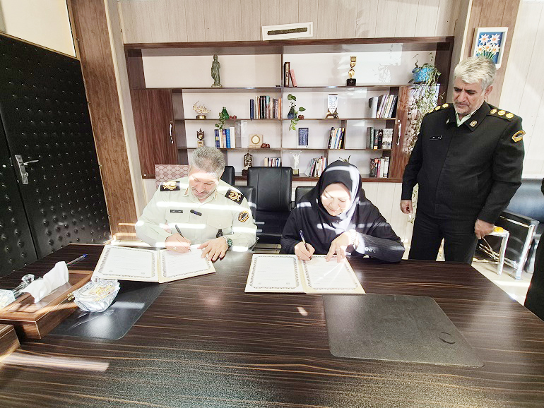 امضای تفاهمنامه همکاری بین «اداره کل کتابخانههای عمومی» و «نیروی انتظامی» استان کردستان