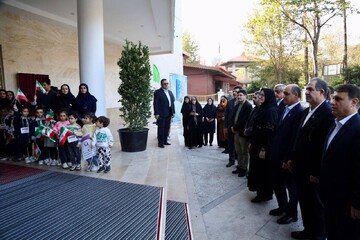 آیین بهره‌برداری از کتابخانه مرکزی رشت