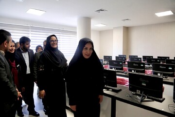 بازدید دبیرکل نهاد از کتابخانه مرکزی رشت