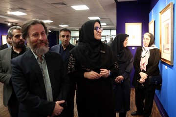 بازدید دبیرکل نهاد از کتابخانه مرکزی رشت