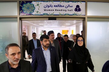 بازدید دبیرکل نهاد از کتابخانه مرکزی رشت