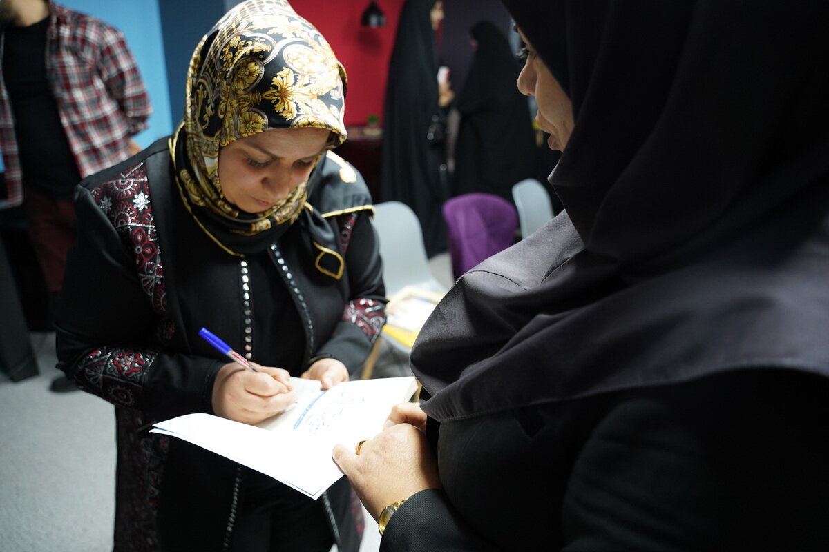 نشست نقد و بررسی کتاب «دویدن تا آرزوی سوم» در اراک برگزار شد