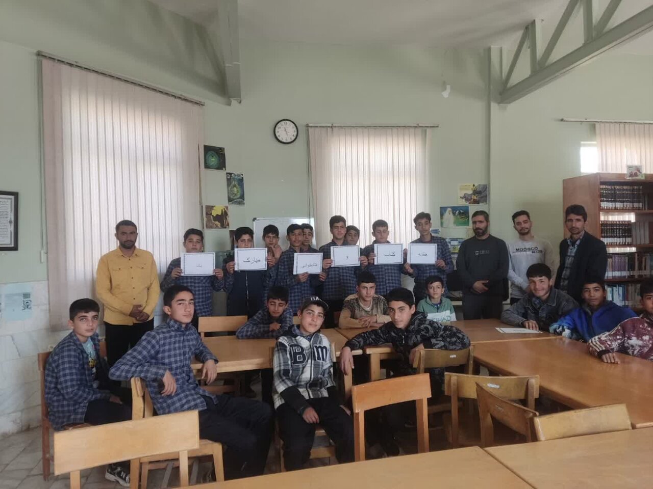 پیوند کتابخانههای عمومی و مدارس در استان مرکزی