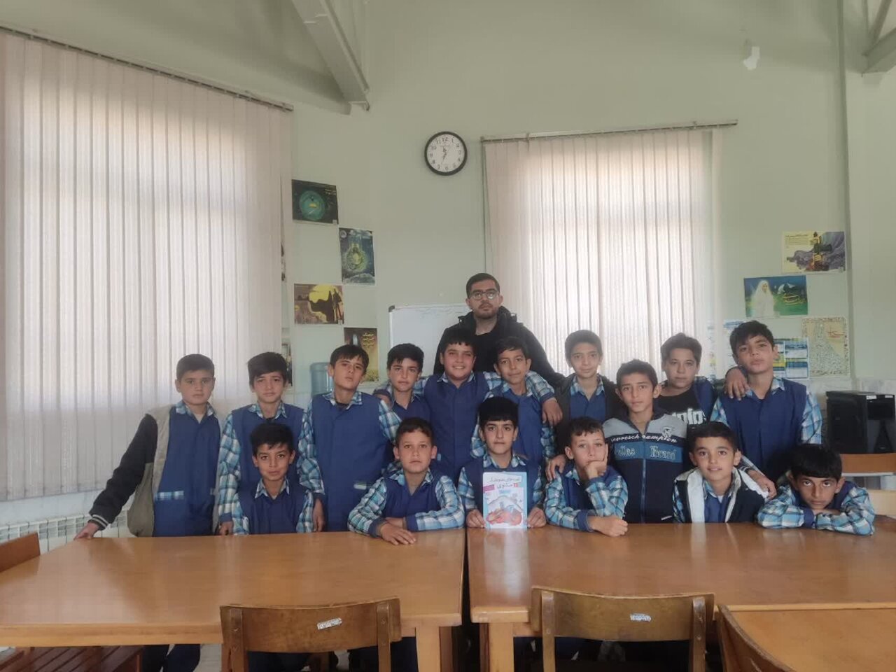 پیوند کتابخانههای عمومی و مدارس در استان مرکزی