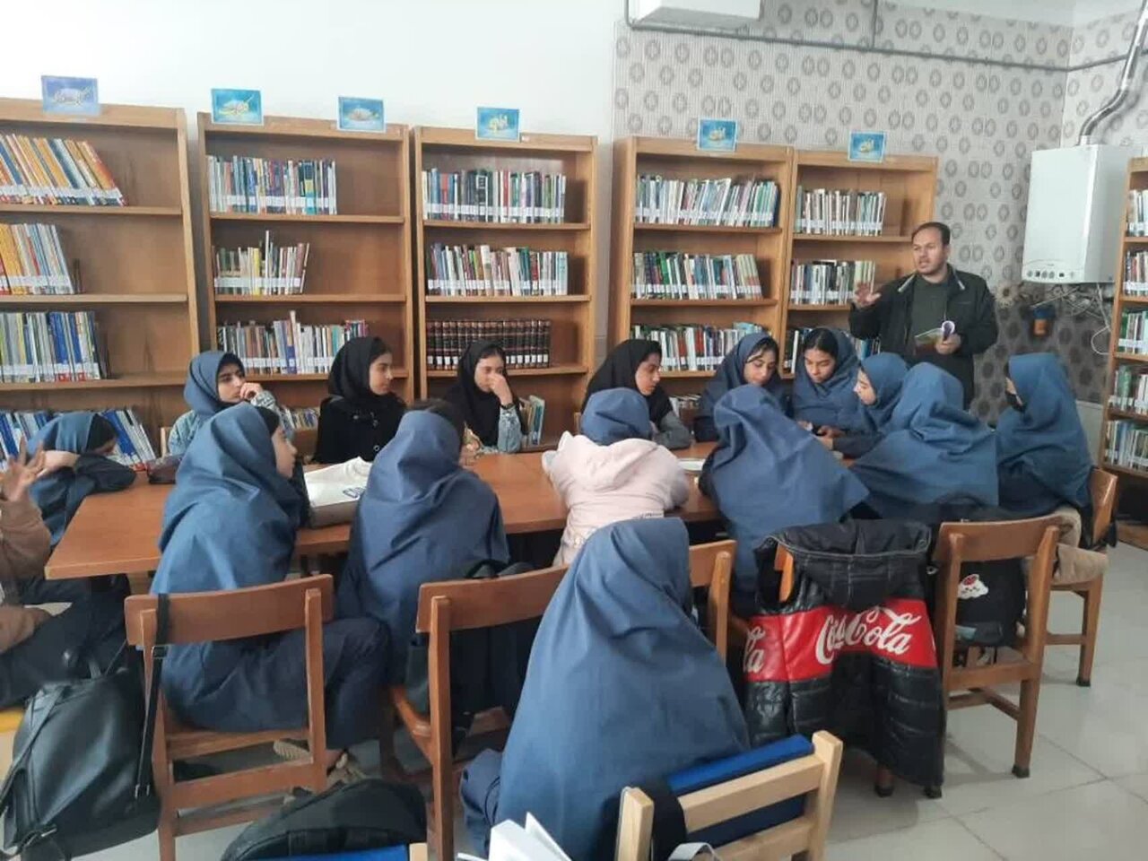 پیوند کتابخانه‌های عمومی و مدارس در استان مرکزی