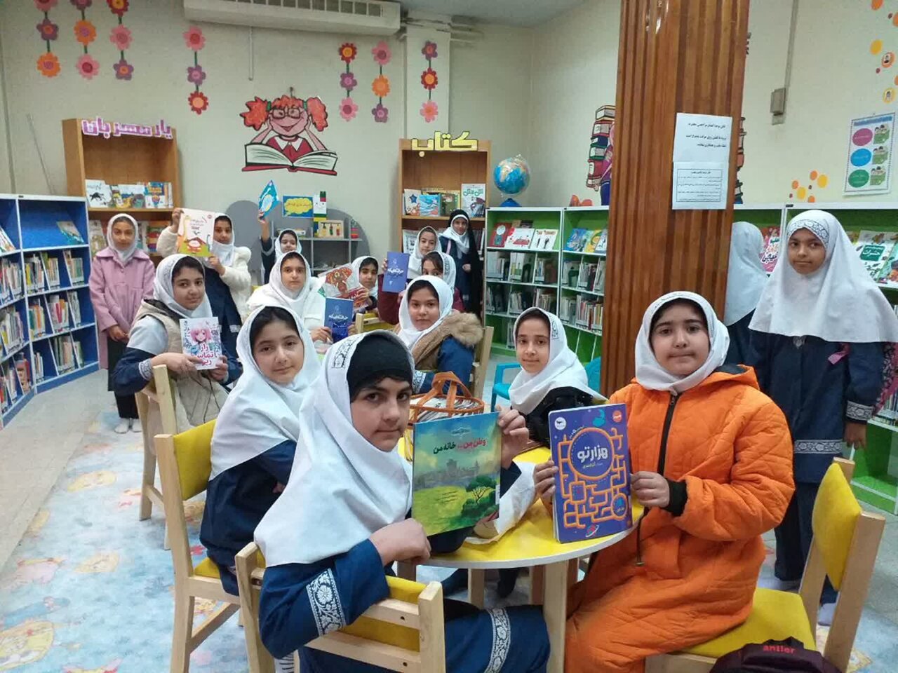 پیوند کتابخانههای عمومی و مدارس در استان مرکزی